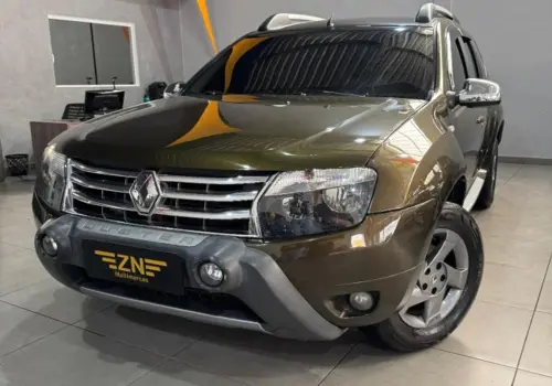 Renault DUSTER 2.0 DYNAMIQUE 4X2 16V FLEX 4P AUTOMÁTICO 4 portas