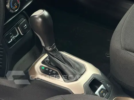 RENEGADE 1.8 16V Sport