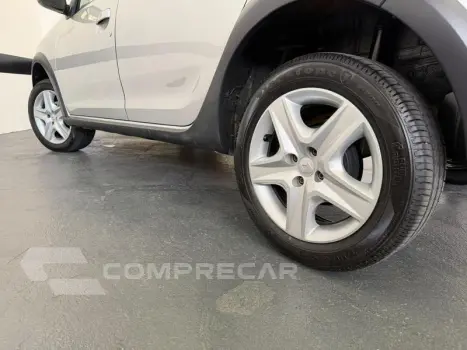 SANDERO STEPWAY 1.6 16V HI-FLEX AUT.