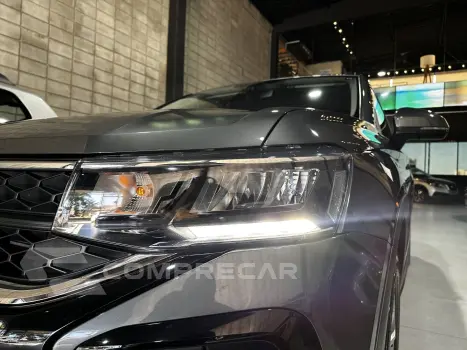 TAOS 1.4 250 TSI TOTAL FLEX COMFORTLINE AUTOMÁTICO