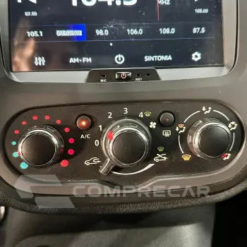 CAPTUR Life 1.6 16V Flex 5p Aut.