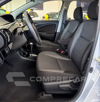 ETIOS HB XS 15 AT