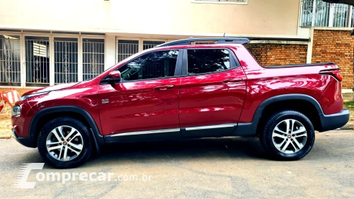 TORO 2.0 16V Turbo Freedom 4WD