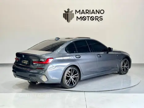 320i 2.0 16V TURBO GASOLINA M SPORT AUTOMÁTICO