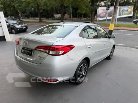 Yaris 1.5 16V Flex Sedan Xls Connect Multidrive