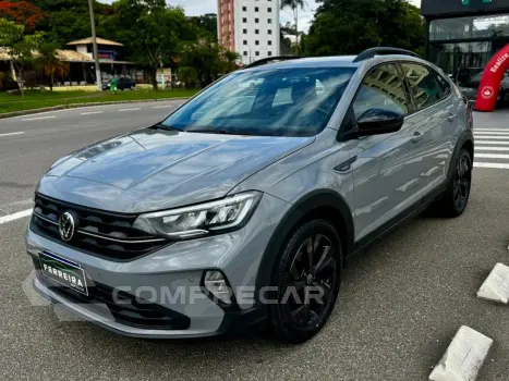 Volkswagen Nivus 1.0 200 Tsi Total Flex Highline Automático 4 portas