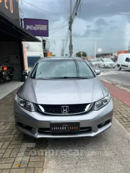 Honda CIVIC 2.0 LXR 16V 4 portas