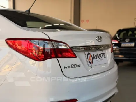 HB20S 1.6 COMFORT PLUS 16V FLEX 4P AUTOMÁTICO