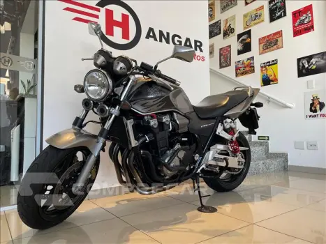 CB 1300 F SUPER FOUR