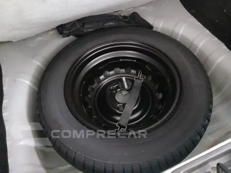 KWID - 1.0 12V SCE INTENSE MANUAL