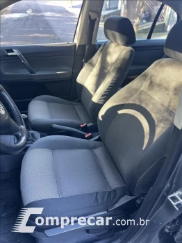 POLO SEDAN 1.6 MI 8V FLEX 4P MANUAL