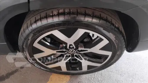 TAOS 1.4 250 TSI TOTAL FLEX HIGHLINE AUTOMÁTICO