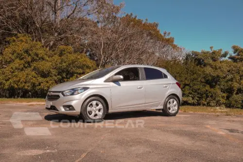 ONIX HATCH LT 1.4 8V FlexPower 5p Mec.