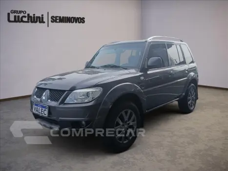 Mitsubishi PAJERO TR4 2.0 4X2 16V 140CV FLEX 4P MANUAL 4 portas