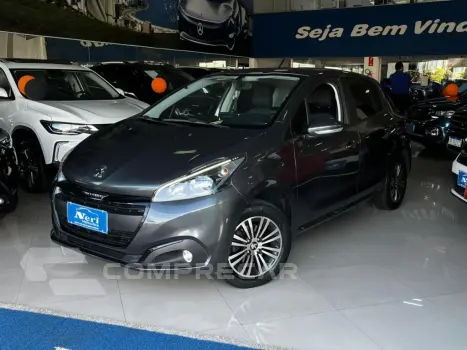 PEUGEOT 208 Active 1.2 Flex 12V 5p Mec. 4 portas