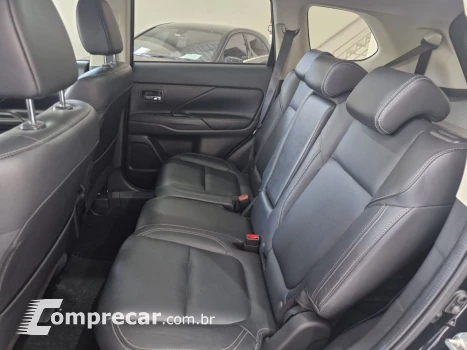 Outlander 3.0 V6 24V 4P HPE-S AWD AUTOMÁTICO