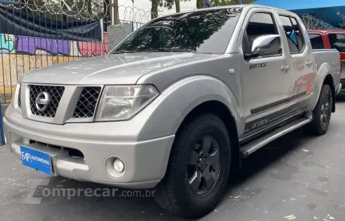 NISSAN Frontier 2.5 SE TURBO DIESEL CABINE DUPLA 4 portas