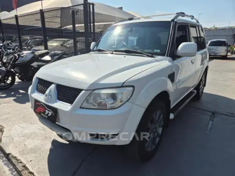 Mitsubishi PAJERO TR4 FL 2WD HP 4 portas