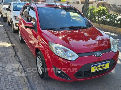 FIESTA 1.6 MPI Class Hatch 8V