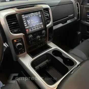 CLASSIC LARAMIE 5.7 CD V8 4X4 Aut.