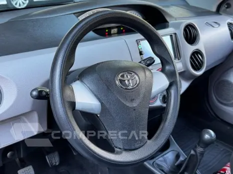 ETIOS HATCH - 1.3 XS 16V 4P MANUAL
