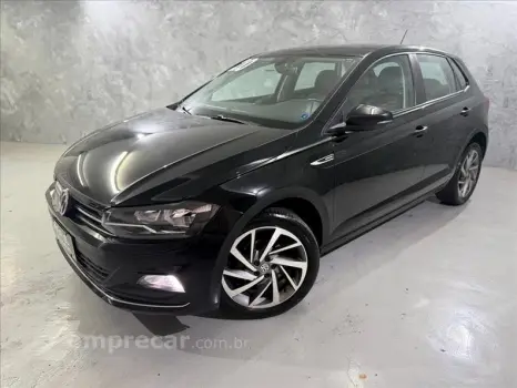 Volkswagen POLO 1.0 200 TSI Highline 4 portas