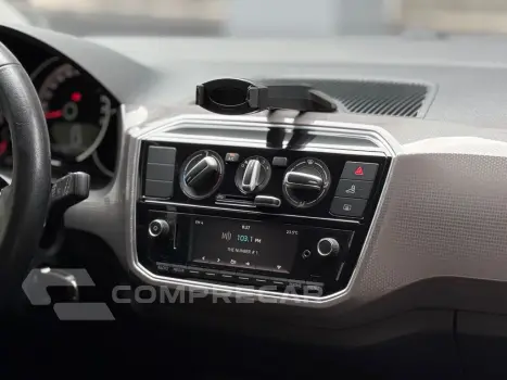 up! cross 1.0 TSI Total Flex 12V 5p