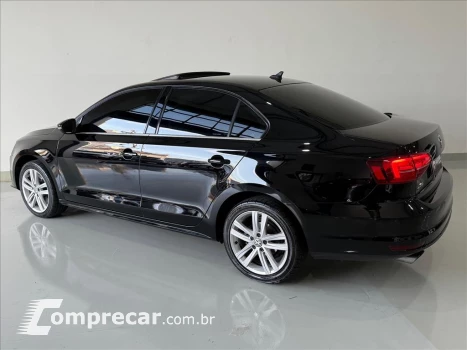 JETTA 2.0 TSI HIGHLINE 211CV GASOLINA 4P TIPTRONIC