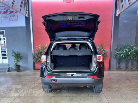 COMPASS 2.0 16V DIESEL TRAILHAWK 4X4 AUTOMÁTICO