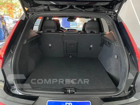 XC40 T5 RDESIGN (HIBRIDO)