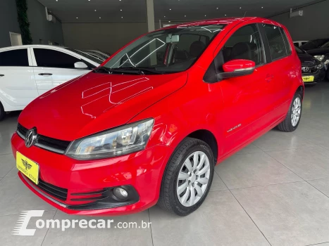 Volkswagen FOX 1.6 MI Comfortline 8V 4 portas