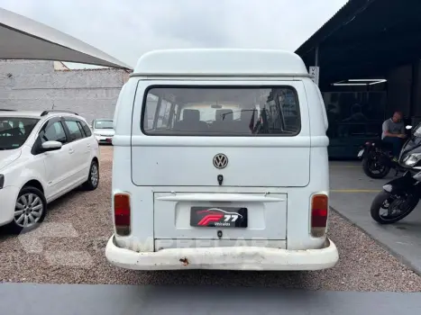 KOMBI