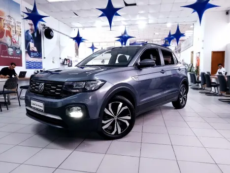 Volkswagen T-CROSS 1.0 200 TSI TOTAL FLEX COMFORTLINE AUTOMÁTICO 4 portas