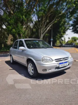 CORSA 1.6 MPFI GLS Sedan 8V