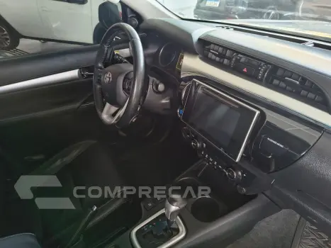 Hilux Caminhonete 2.8 16V SRV 4X4 DIESEL CABINE DUPLA AUTOMÁ