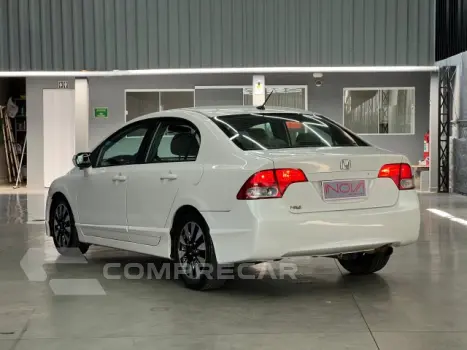 CIVIC - 1.8 LXL 16V 4P AUTOMÁTICO