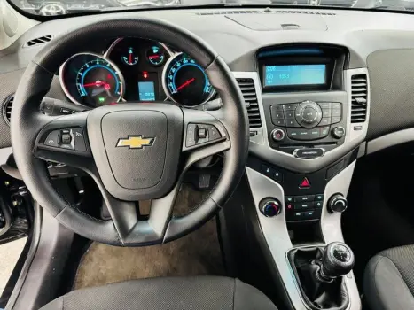 CRUZE LT HB AT