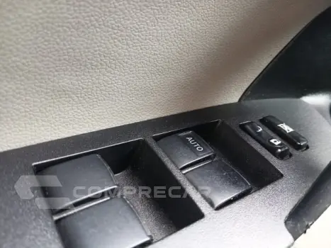 COROLLA - 1.8 GLI 16V 4P AUTOMÁTICO