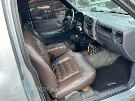 S10 2.4 MPFI Advantage 4X2 CS 8V