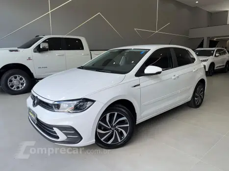 Volkswagen POLO 1.0 170 TSI Highline 4 portas