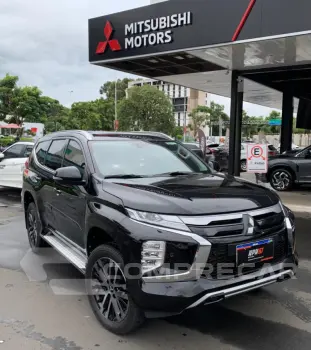 Mitsubishi PAJERO SPORT 2.4 16V Mivec Turbo Legend AWD 4 portas