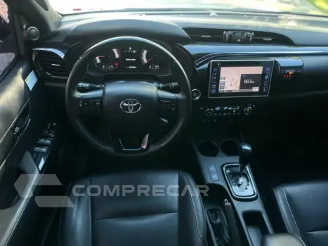 HILUX 2.8 SRX 4X4 CD 16V DIESEL 4P AUTOMÁTICO