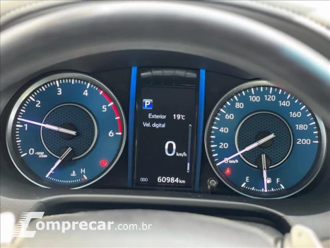 HILUX SW4 2.8 D-4D TURBO DIESEL SRX 7L 4X4 AUTOMÁ