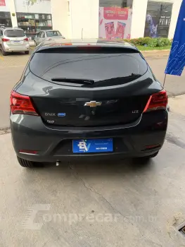 ONIX 1.4 MPFI LTZ 8V