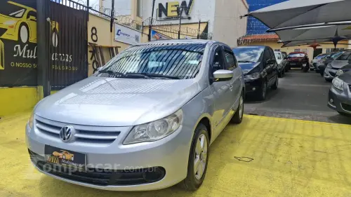 Volkswagen GOL 1.0 8V 4 portas