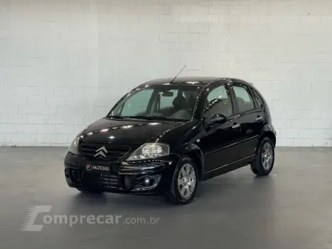 CITROEN C3 - 1.4 I EXCLUSIVE 8V 4P MANUAL 4 portas