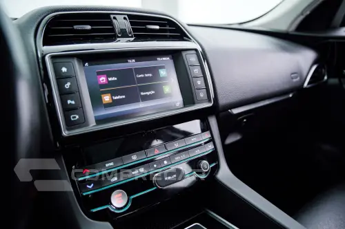 F-Pace 2.0 Prestige 250cv Aut.