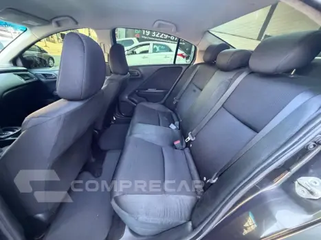 CITY Sedan DX 1.5 Flex 16V Aut.