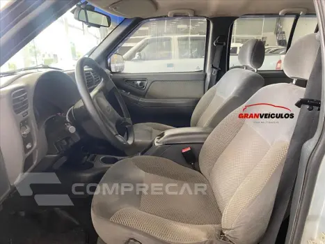 S10 2.4 MPFI ADVANTAGE 4X2 CS 8V FLEX 2P MANUAL