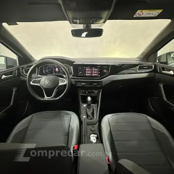 Nivus Highline 1.0 200 TSI Flex Aut.